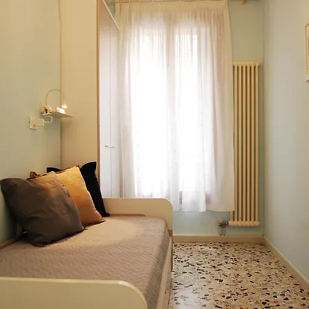 Cozy Quiet Guglie Venise